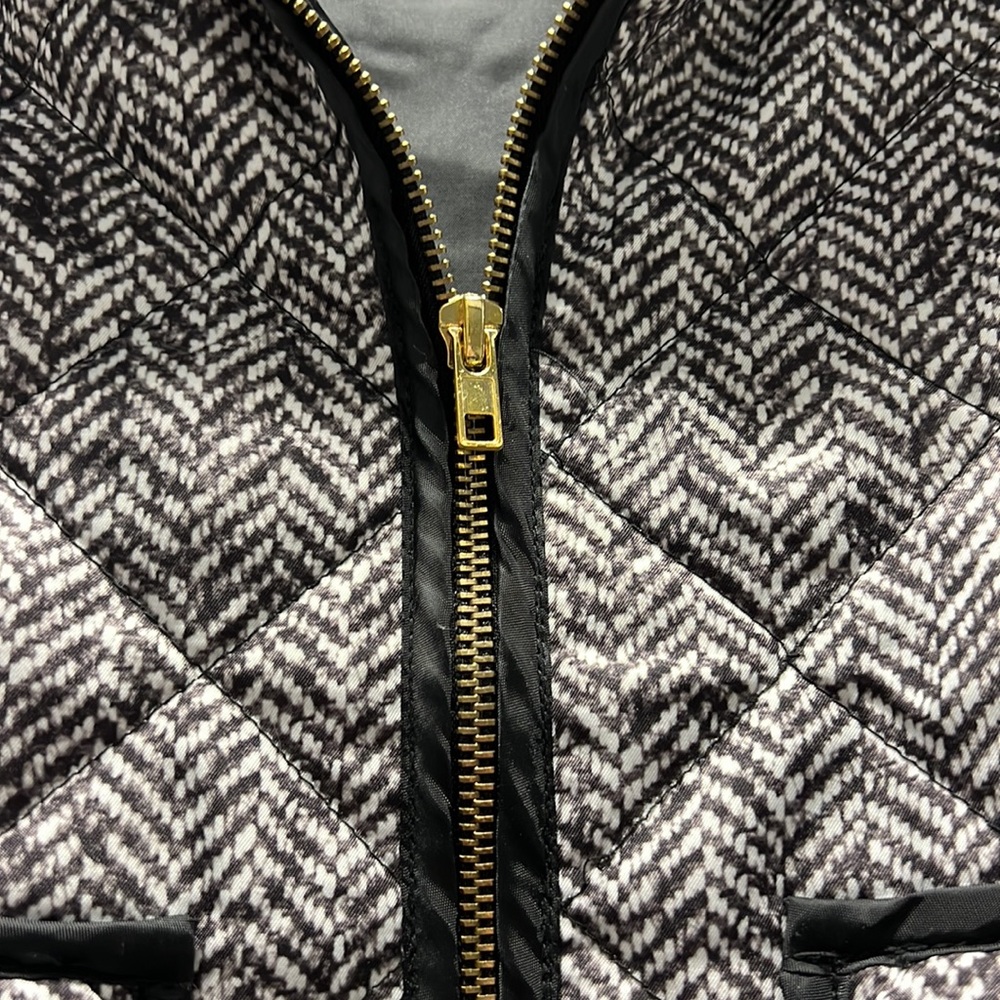 So Style. Vest - Picture 3 of 3